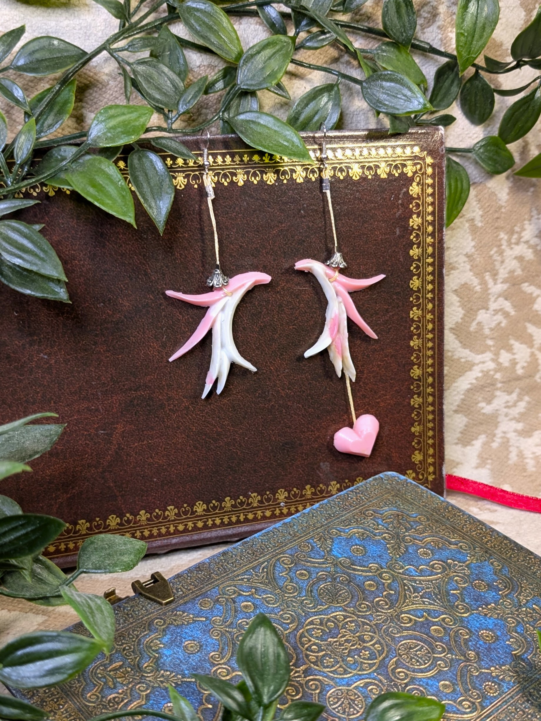 Web Earrings in Perfect Angel (HH/HB)