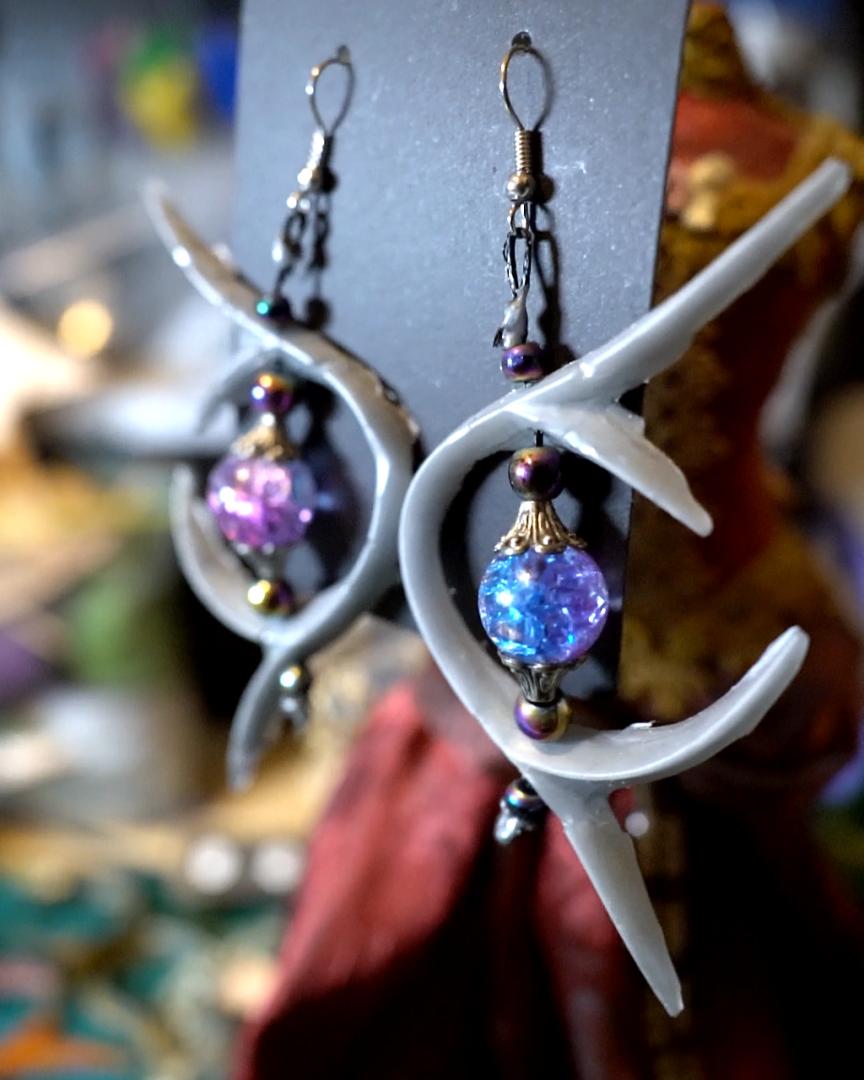 Eclipse Earrings in Silver