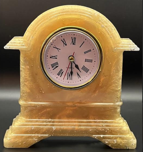 Mantle Clock