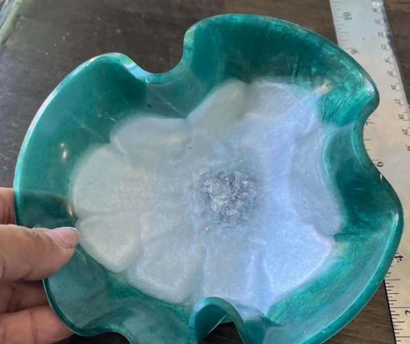 6” Resin Flower Bowl - Image 5