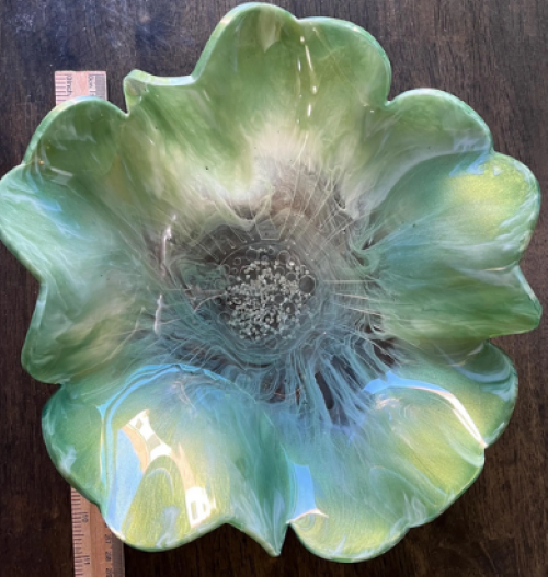 10” Resin Flower Bowl