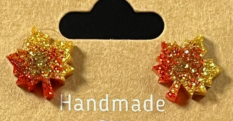 Holiday Resin Earrings - Image 12