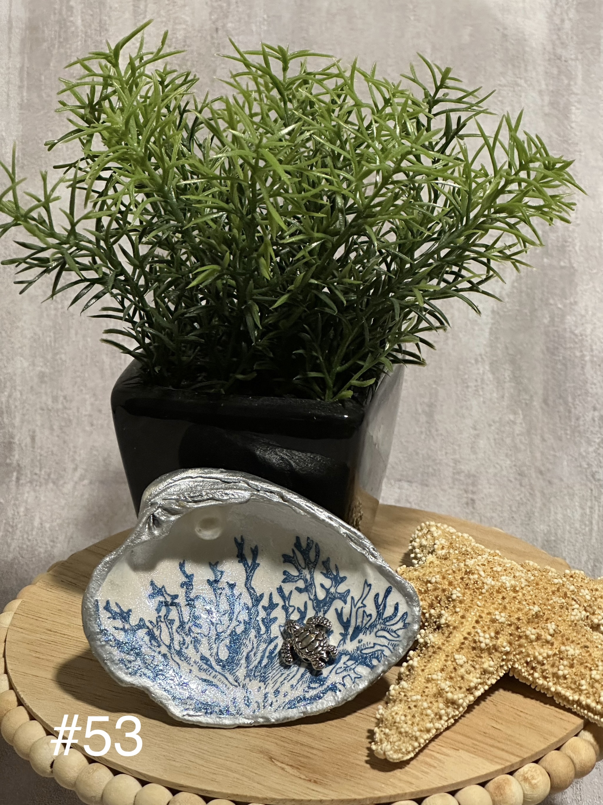 Clam Shell Trinket Dishes - Image 5